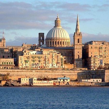 Perfect Location Idyllic 2Br Apartment Sliema Exterior photo
