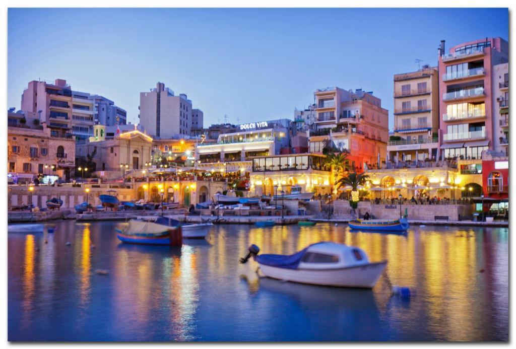 Perfect Location Idyllic 2Br Apartment Sliema Exterior photo
